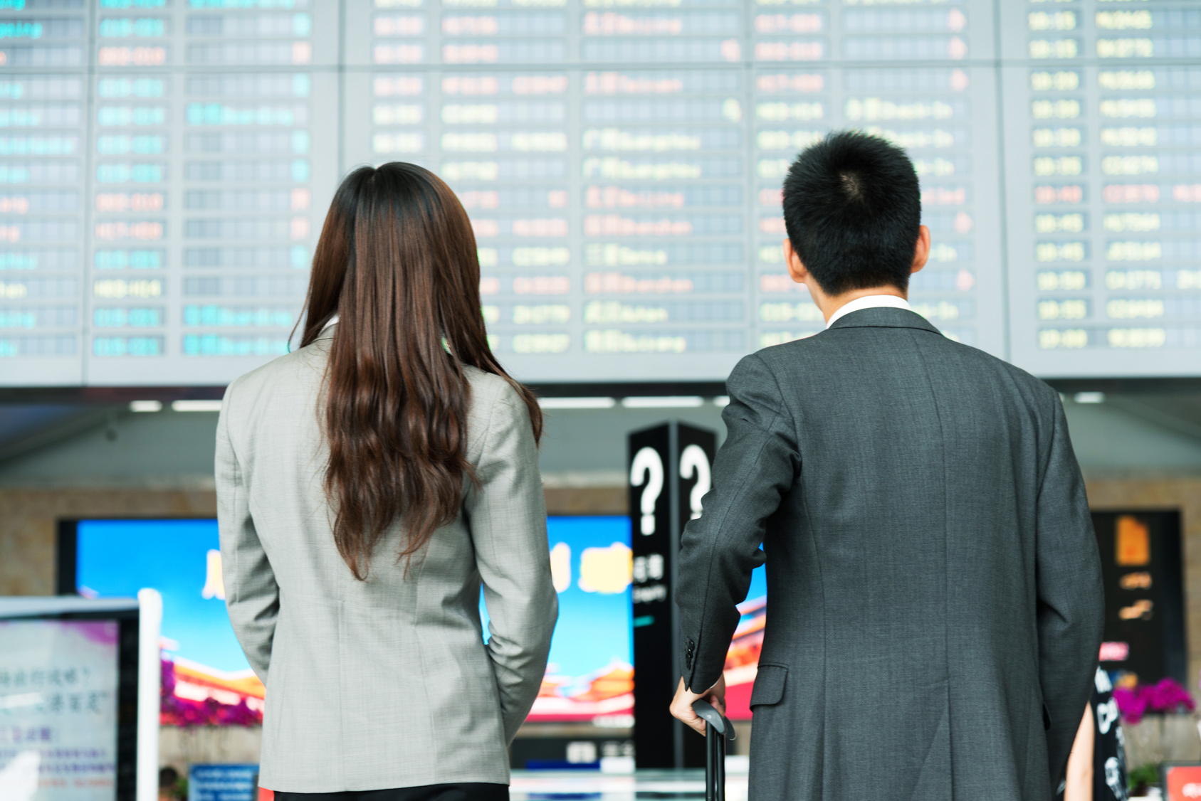 実際の事例から、海外トラブルの流れと判断の分岐点を読み解きます。
